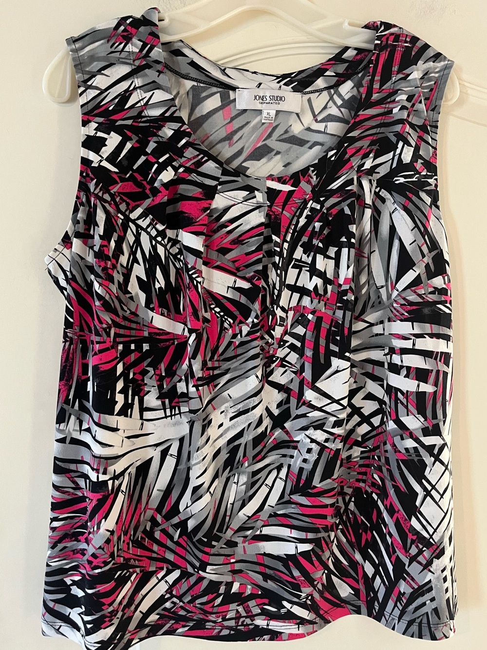 Jones Studio “Separates” Black, White & Pink Sleeveless Top Women’s Size XL